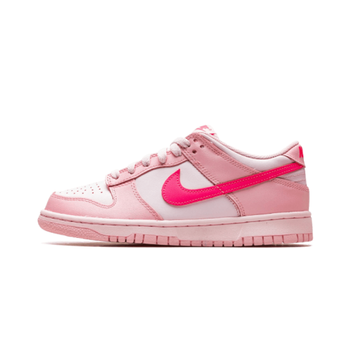 Nike Dunk Low Triple Pink (Barbie) Nike Dunk Low Triple Pink (Barbie)