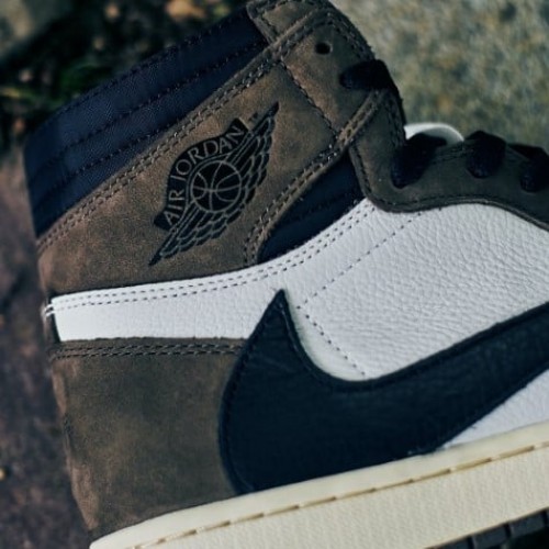 Air Jordan 1 Retro High Travis Scott "Cactus Jack" Air Jordan 1 Retro High Travis Scott "Cactus Jack"