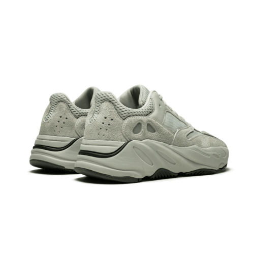 Adidas Yeezy 700 Salt Adidas Yeezy 700 Salt