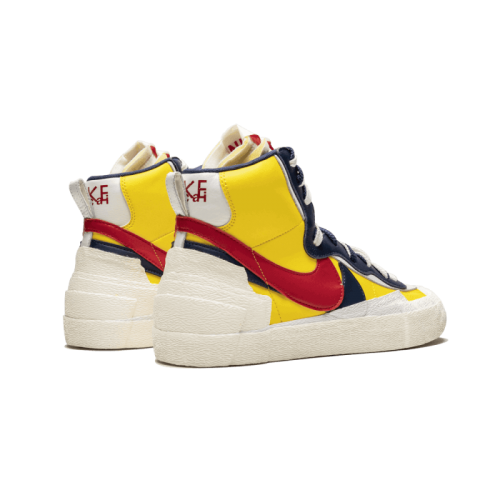Nike Blazer Mid Sacai Snow Beach Nike Blazer Mid Sacai Snow Beach