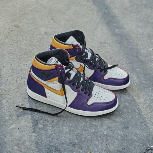 Air Jordan 1 Retro High OG Defiant Nike SB Lakers Air Jordan 1 Retro High OG Defiant Nike SB Lakers