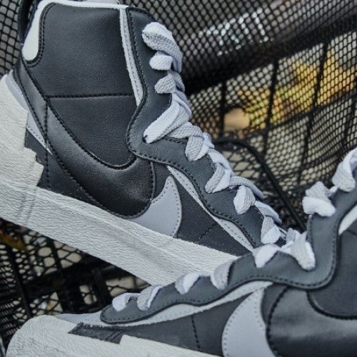 Nike Blazer Mid Sacai Black Grey Nike Blazer Mid Sacai Black Grey