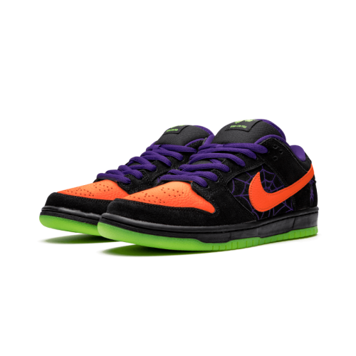 Nike SB Dunk Low "Night of Mischief" Nike SB Dunk Low "Night of Mischief"