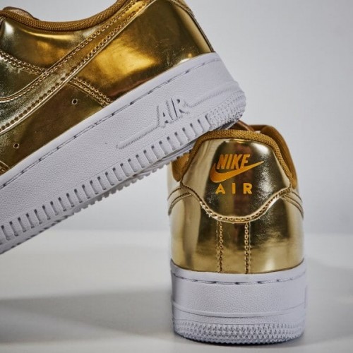 Nike Air Force 1 Low Metallic Gold Nike Air Force 1 Low Metallic Gold
