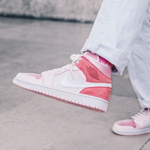 Air Jordan 1 Mid Digital Pink Air Jordan 1 Mid Digital Pink