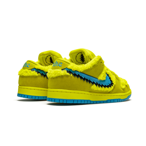 Nike SB Dunk Low Grateful Dead Bears Yellow Nike SB Dunk Low Grateful Dead Bears Yellow