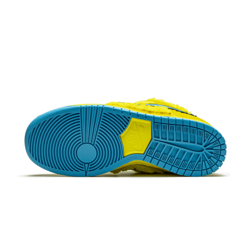 Nike SB Dunk Low Grateful Dead Bears Yellow Nike SB Dunk Low Grateful Dead Bears Yellow