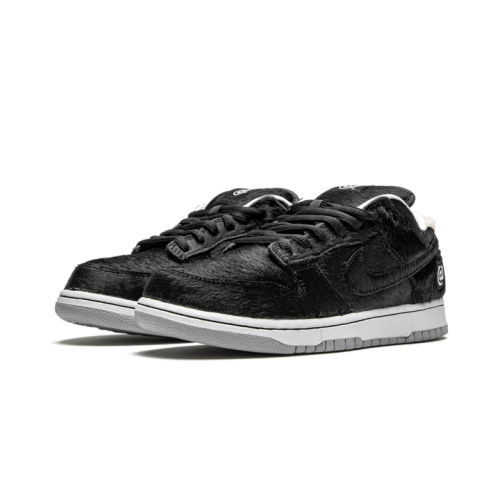 Nike SB Dunk Low BE@RBRICK Medicom Toy Nike SB Dunk Low BE@RBRICK Medicom Toy