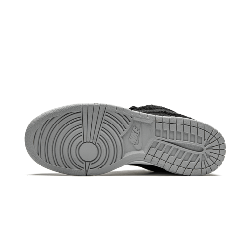 Nike SB Dunk Low BE@RBRICK Medicom Toy Nike SB Dunk Low BE@RBRICK Medicom Toy