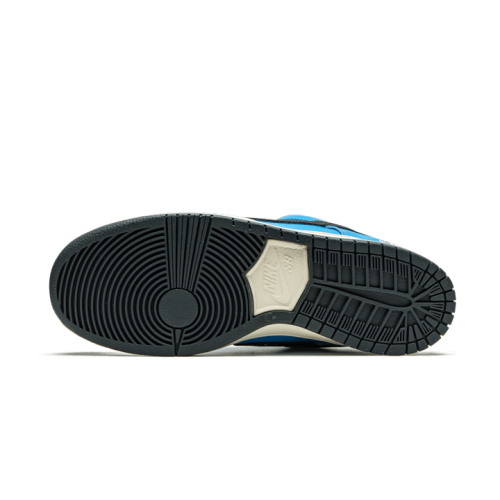 Nike SB Dunk Low Instant Skateboards Nike SB Dunk Low Instant Skateboards