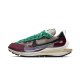 Nike Vaporwaffle Sacai Villain Red Neptune Green Nike Vaporwaffle Sacai Villain Red Neptune Green