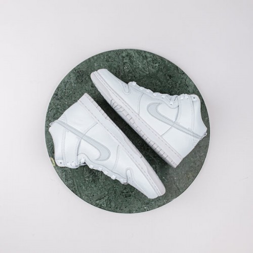 Nike Dunk High Pure Platinum Nike Dunk High Pure Platinum