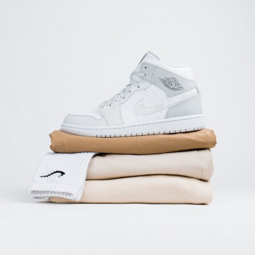 Air Jordan 1 Mid Grey Camo Air Jordan 1 Mid Grey Camo