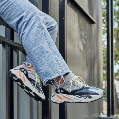 Adidas Yeezy 700 Wave Runner Solid Grey Adidas Yeezy 700 Wave Runner Solid Grey