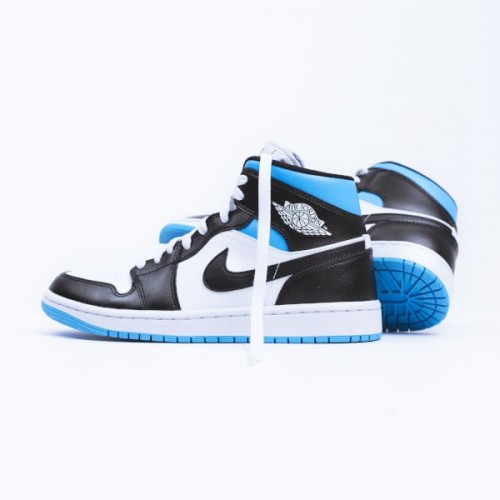 Air Jordan 1 Mid University Black White Air Jordan 1 Mid University Black White