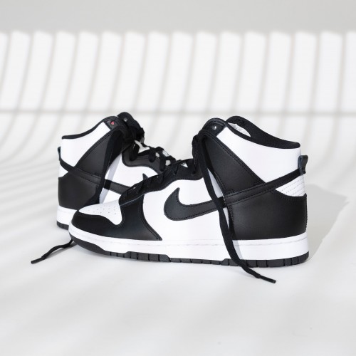 Nike Dunk High Panda (2021) Nike Dunk High Panda (2021)