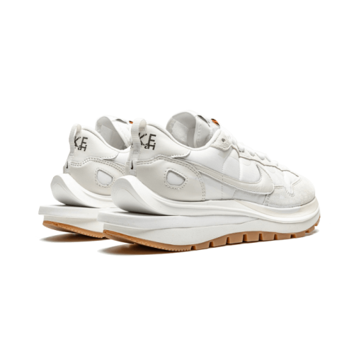 Nike Vaporwaffle Sacai Sail Gum Nike Vaporwaffle Sacai Sail Gum