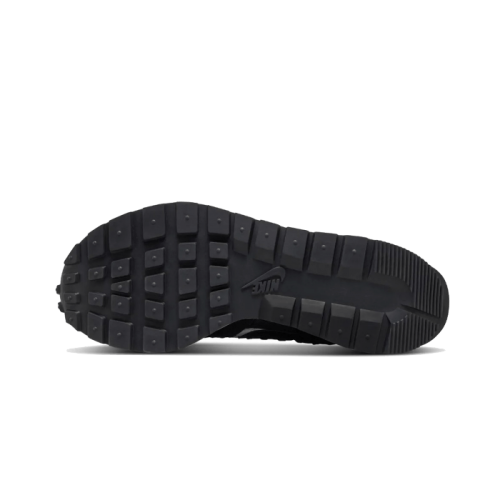 Nike Vaporwaffle sacai Jean Paul Gaultier Sesame Blue Nike Vaporwaffle sacai Jean Paul Gaultier Sesame Blue