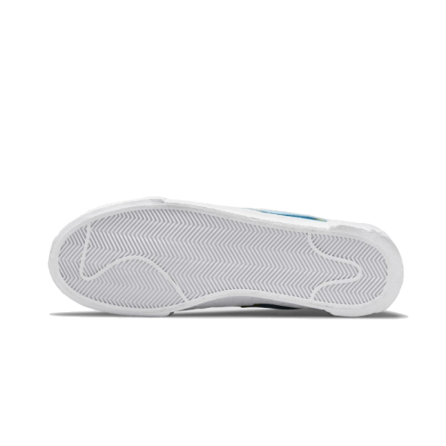 Nike Blazer Low Sacai Kaws Blue Nike Blazer Low Sacai Kaws Blue