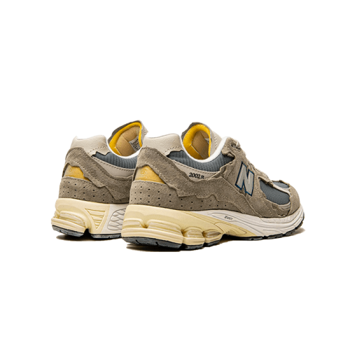 New Balance 2002R Protection Pack Mirage Grey New Balance 2002R Protection Pack Mirage Grey