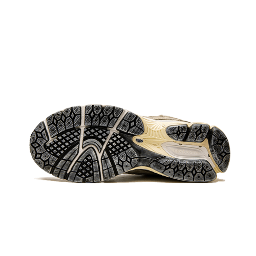 New Balance 2002R Protection Pack Mirage Grey New Balance 2002R Protection Pack Mirage Grey