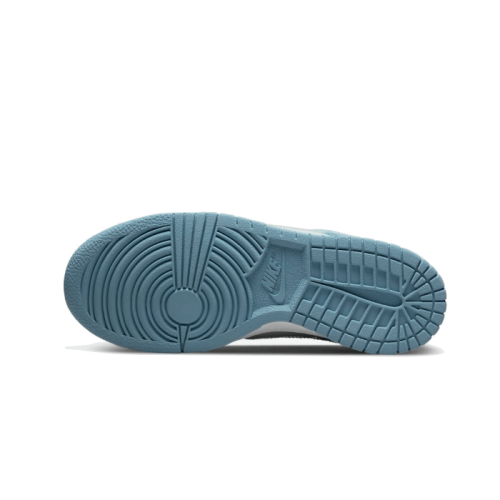 Nike Dunk Low Clear Swoosh Nike Dunk Low Clear Swoosh