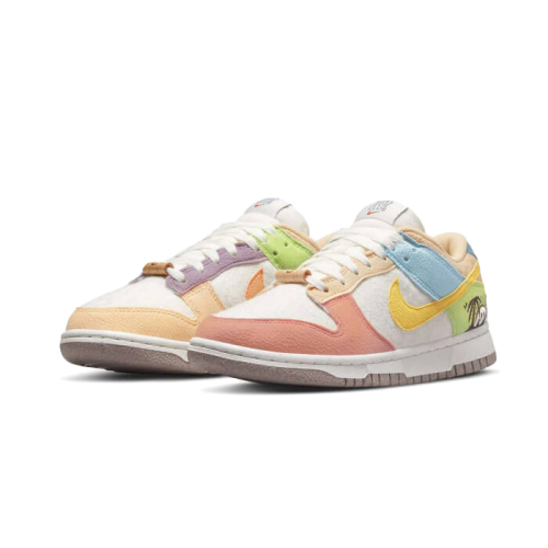 Nike Dunk Low SE Sun Club Nike Dunk Low SE Sun Club