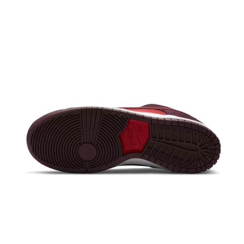 Nike SB Dunk Low Cherry Nike SB Dunk Low Cherry