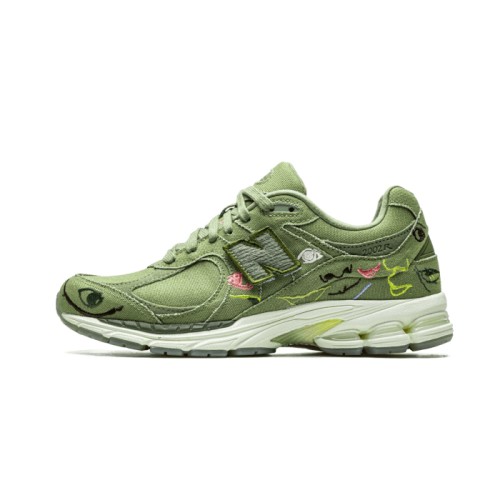 New Balance 2002R Bryant Giles Olive Green New Balance 2002R Bryant Giles Olive Green
