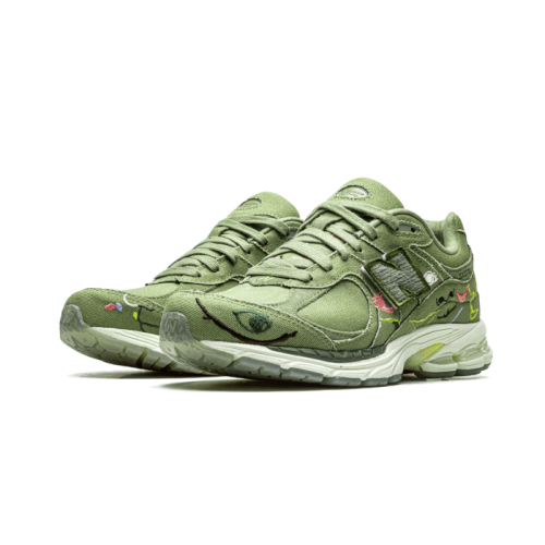 New Balance 2002R Bryant Giles Olive Green New Balance 2002R Bryant Giles Olive Green