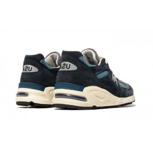 New Balance 990 v2 MiUSA Teddy Santis Navy Castlerock New Balance 990 v2 MiUSA Teddy Santis Navy Castlerock