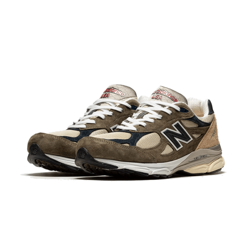 New Balance 990 v3 Made In USA Green Cream New Balance 990 v3 Made In USA Green Cream