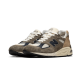 New Balance 990 V2 MiUSA Grey Tan New Balance 990 V2 MiUSA Grey Tan