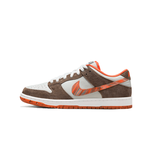 Nike SB Dunk Low Crushed D.C. Nike SB Dunk Low Crushed D.C.