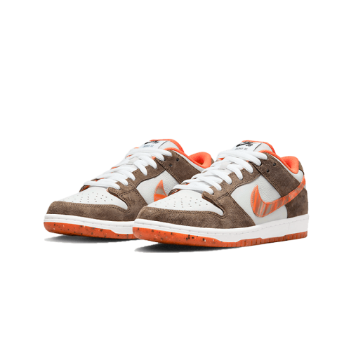 Nike SB Dunk Low Crushed D.C. Nike SB Dunk Low Crushed D.C.