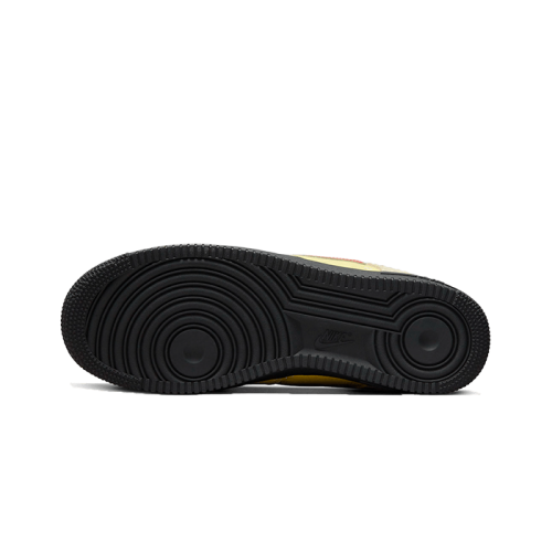 Nike Air Force 1 Low '07 LX Somos Familia Nike Air Force 1 Low '07 LX Somos Familia