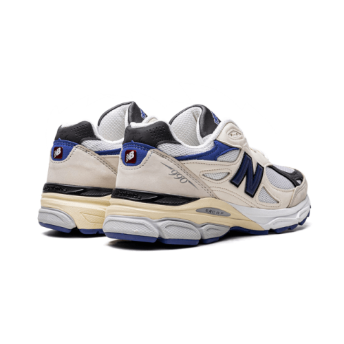 New Balance 990V3 - Made In USA Cream Blue New Balance 990V3 - Made In USA Cream Blue