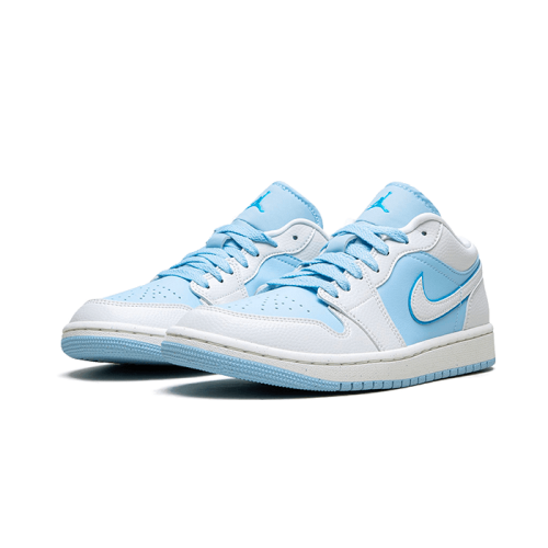 Air Jordan 1 Low SE Reverse Ice Blue Air Jordan 1 Low SE Reverse Ice Blue