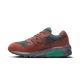 New Balance 580 Beef and Broccoli New Balance 580 Beef and Broccoli