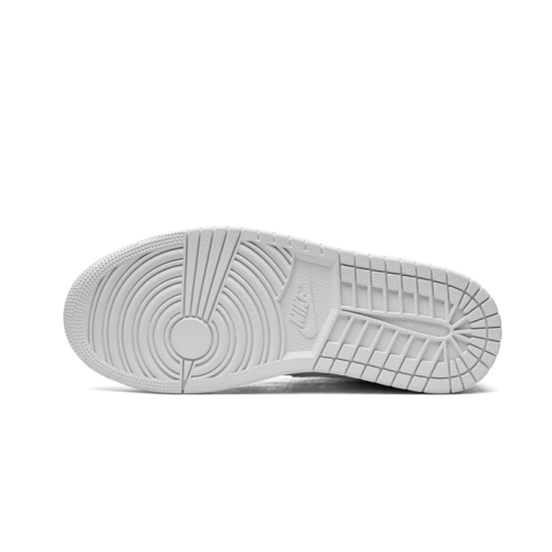 Air Jordan 1 Mid Triple White (2022) Air Jordan 1 Mid Triple White (2022)