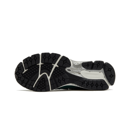 New Balance 1906R Green Suede Metallic Silver New Balance 1906R Green Suede Metallic Silver