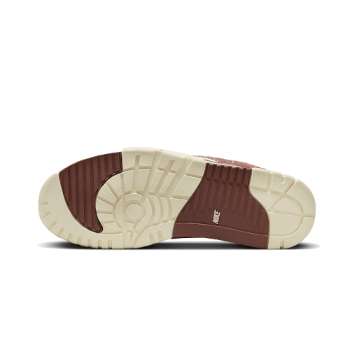 Nike Air Trainer 1 Valentine's Day Nike Air Trainer 1 Valentine's Day