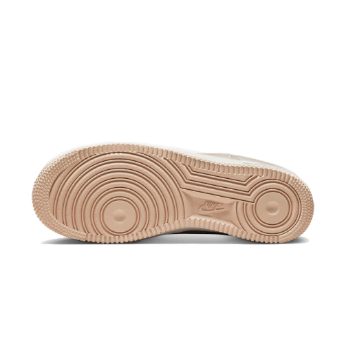 Nike Air Force 1 Low ‘07 SE Sanddrift Gum Fleece Nike Air Force 1 Low ‘07 SE Sanddrift Gum Fleece
