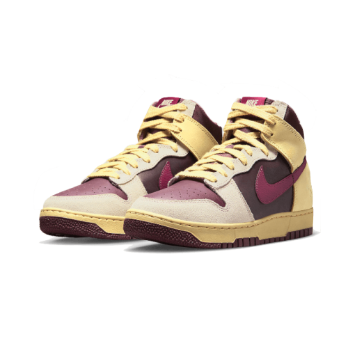Nike Dunk High 1985 Valentine’s Day Nike Dunk High 1985 Valentine’s Day
