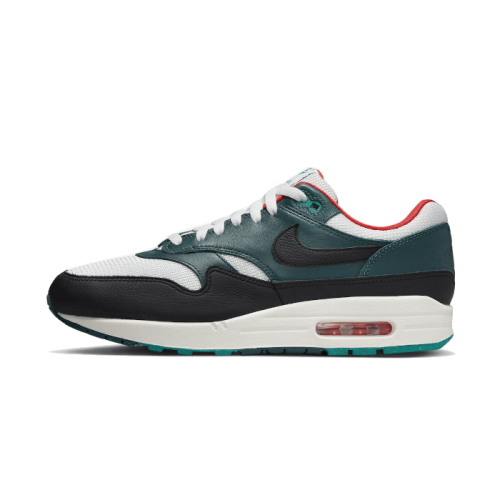 Nike Air Max 1 Liverpool Lebron James Nike Air Max 1 Liverpool Lebron James