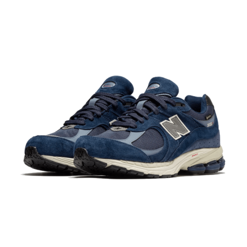 New Balance 2002R Gore-Tex Navy Arctic Grey New Balance 2002R Gore-Tex Navy Arctic Grey