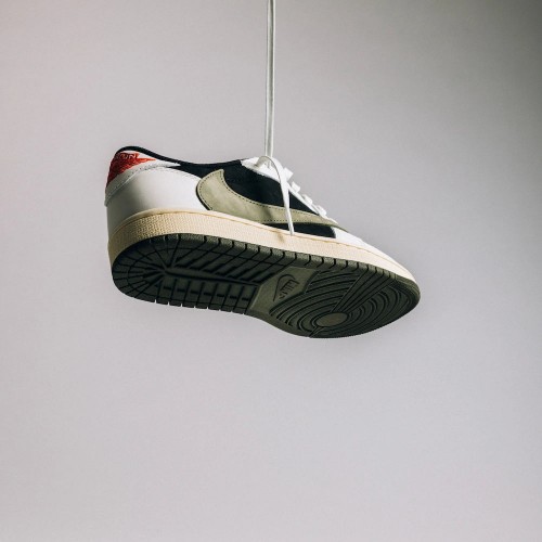 Air Jordan 1 Retro Low OG SP Travis Scott Olive Air Jordan 1 Retro Low OG SP Travis Scott Olive