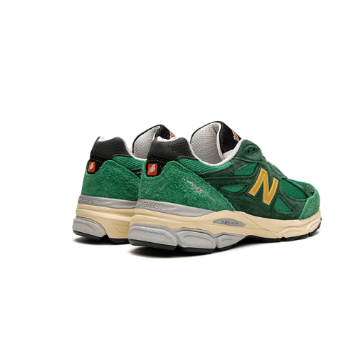 New Balance 990 V3 MiUSA Teddy Santis Green Gold New Balance 990 V3 MiUSA Teddy Santis Green Gold
