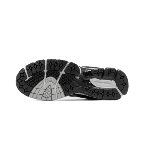New Balance 860 Black White Silver New Balance 860 Black White Silver