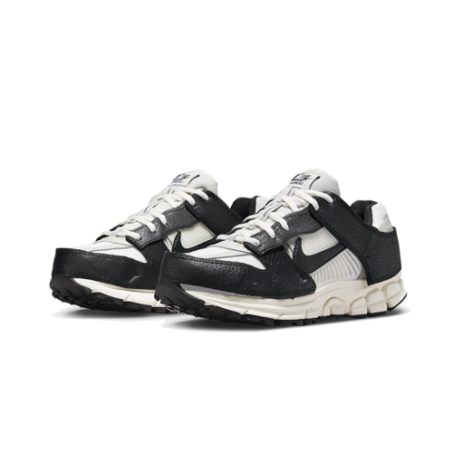 Nike Zoom Vomero 5 Timeless Panda Dunk Nike Zoom Vomero 5 Timeless Panda Dunk